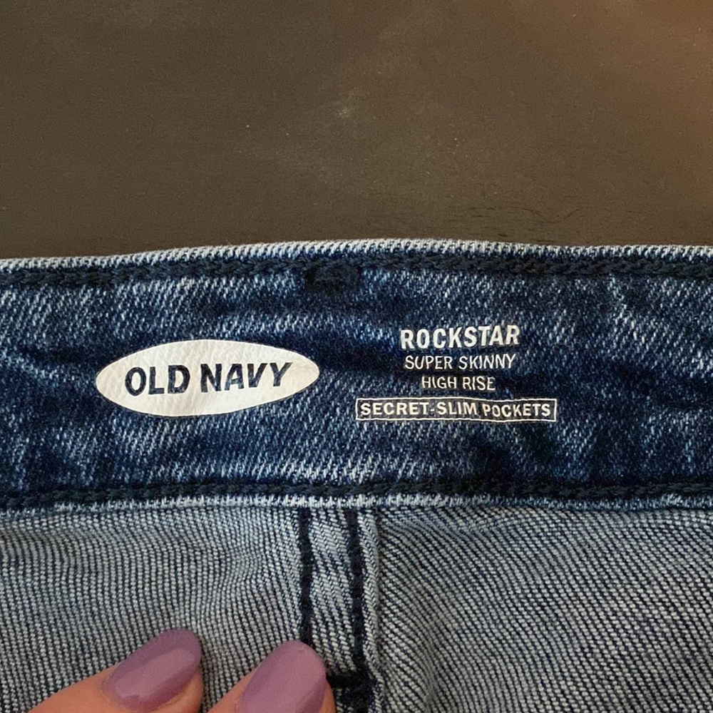 Old Navy Rockstar Jeans - Picture 3 of 5